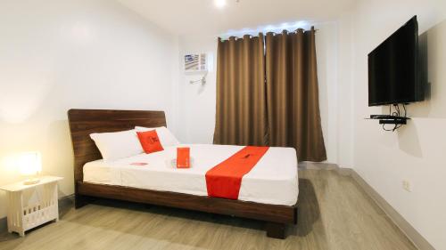 RedDoorz near Zobel Roxas St, Manila (photo 11)