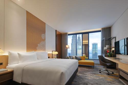 room detail thumbnail 1