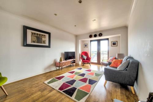 Guestready - Bright 2br Home In Stunning Stockbridge, Edinburgh, Edinburgh and the Lothians