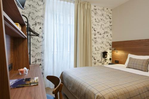 1 twin bed