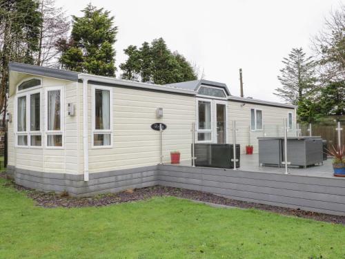 Banadlen Lodge in Brynteg