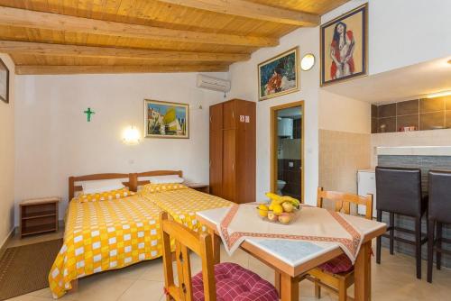 Apartments Kalas - image 13