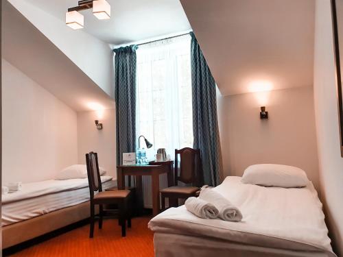 . Hotel "XAVIER"