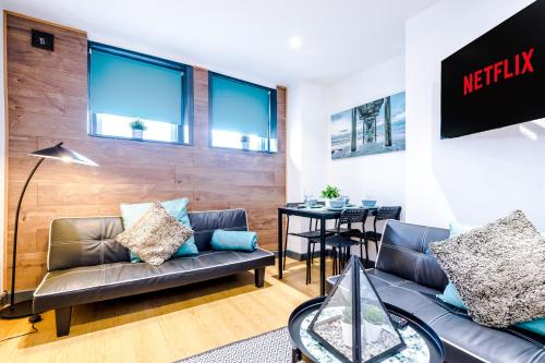 Empire Blackpool Apartments - Tyldesley Road - image 3