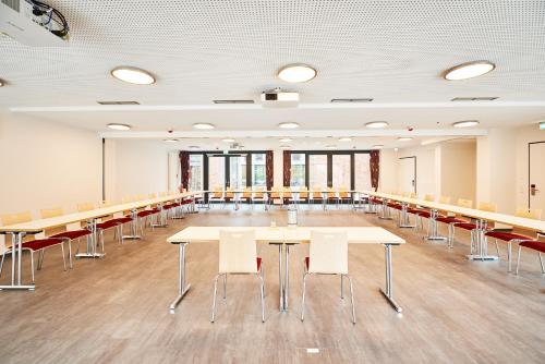 Jugendgästehaus Aasee - image 2