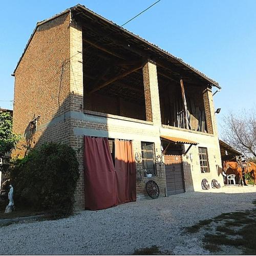 Felix House 5