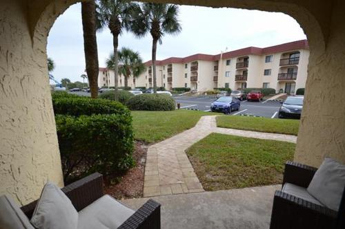 Unit 6106 - Ocean & Racquet Resort in Saint Augustine Beach, Vereinigte Staaten von Amerika