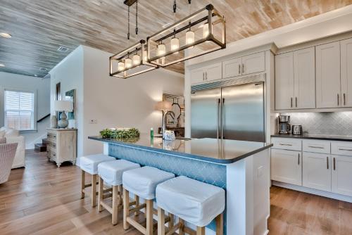 Carefree Living 2 - image 5