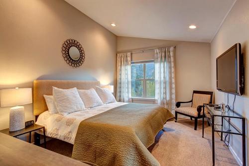 Crossroads Townhome 681B - image 7
