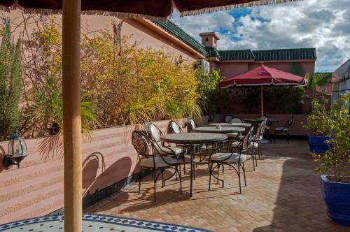 Riad Merzouga – Marrakech, KY
