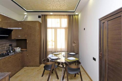 Apartment in the heart of Yerevan, Jerevan (fotografie 9)