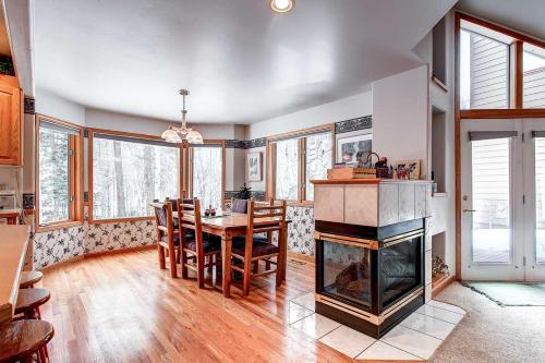 Village Townhomes - image 2