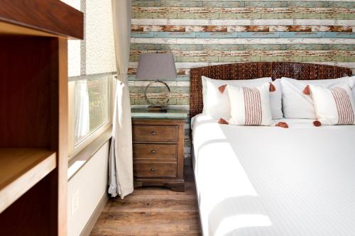 2 bedrooms, 2 beds