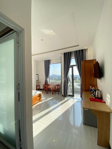 Queen Hotel – Tuy Hòa