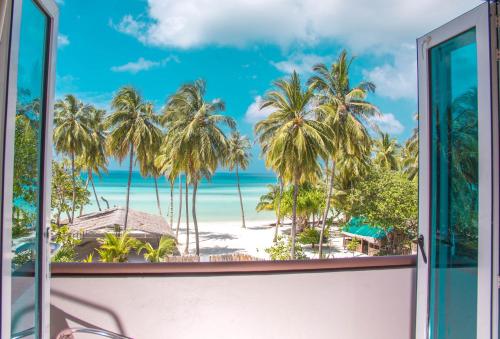 Reveries Maldives in Laamu Atoll