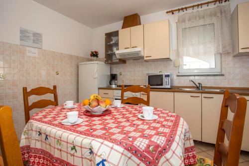 Apartments Jaksa - image 10