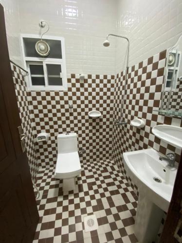Studio Apartment image 5