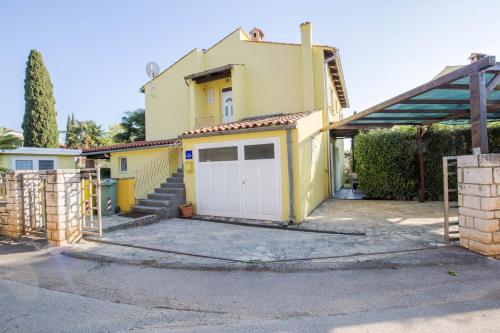 Apartment Pavlovic - image 2