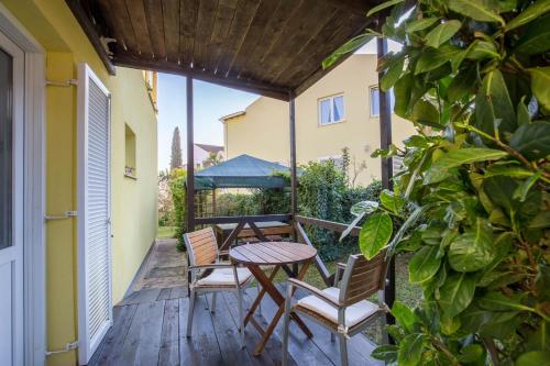 Apartment Pavlovic - image 14