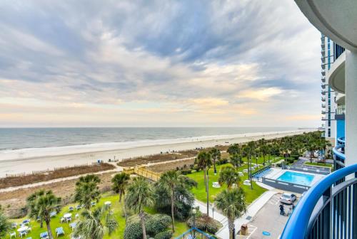 Hosteeva Boardwalk Beachfront Condo