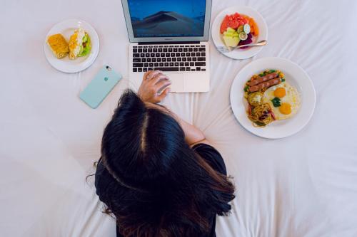 西卡朗高级商务酒店