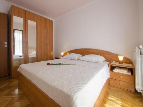 Apartments Patricija - image 13