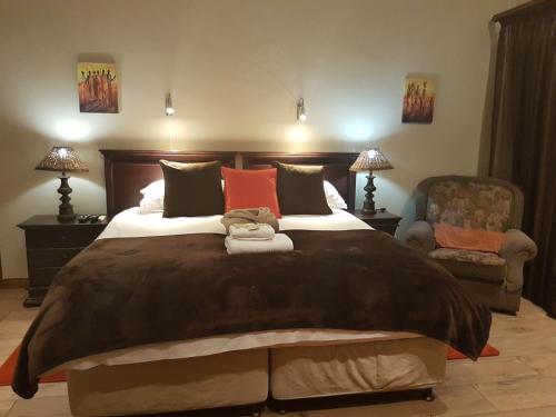 Deluxe Double or Twin Room image 10