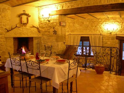 Restorāns, Agriturismo Borgo San Martino in Roccamorice
