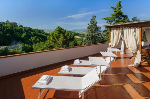 Erkély/terasz, Villa Mery, sui colli della riviera di Rimini in Mondaino