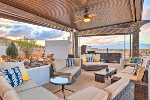 11 Mi to Dtwn Phoenix! Mtn-View Retreat with Hot Tub in Laveen