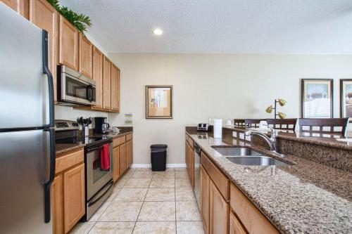 Paradise Palms- 4 Bed Townhome w/Splashpool-3044PP in Kissimmee, USA