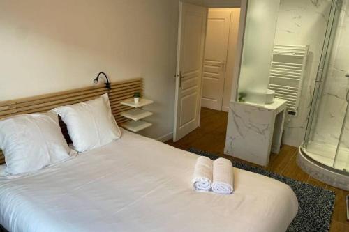 FRUITIERS2 - Bright 3 BR 15' away from the center of Paris
