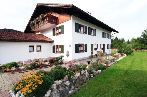 B&B Schwangau - Haus Luna - Bed and Breakfast Schwangau