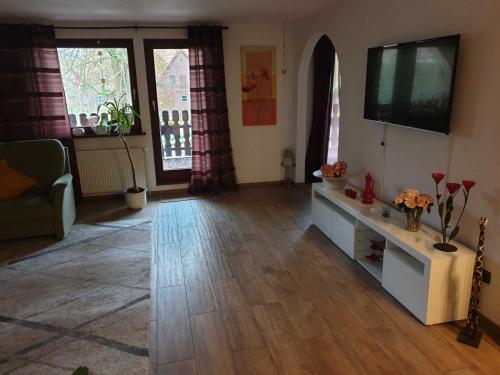 FeWo Maya mit Pool und Sauna - image 8