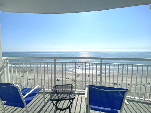 Sandy Beach Oceanfront Resort by Palmetto Vacations