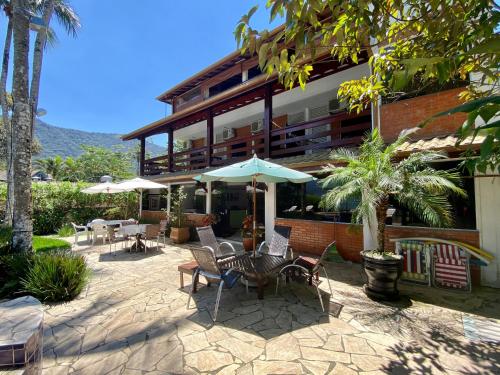 Magnifica casa pe na areia 4 suites c/ ar e piscina in Praia do Lazaro