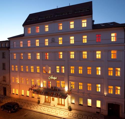 Ametyst Hotel Praha - image 13