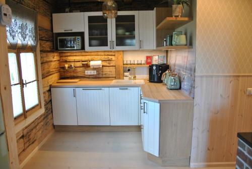 Kitchen, Hundi Holiday Home Main House in Hiiumaa