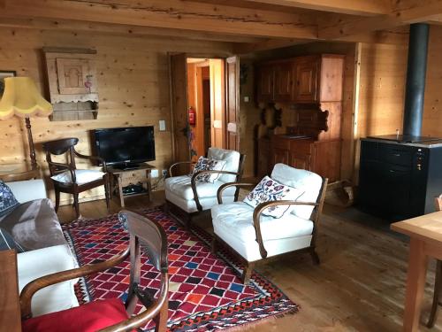 Chalet Charm in Faido