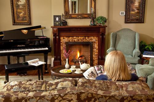 Riverside Inn Bed and Breakfast in Warsaw, USA