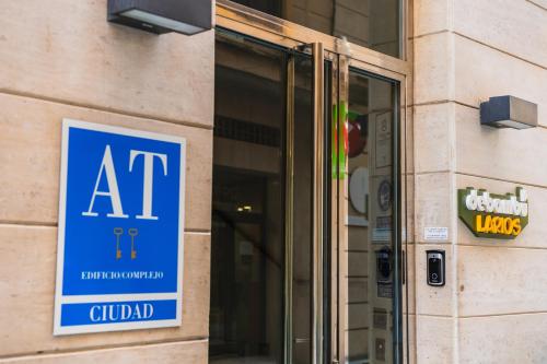 Debambu Larios - image 10