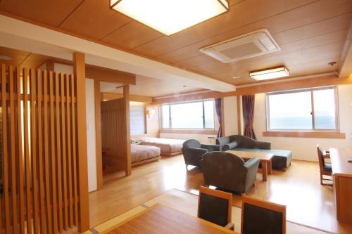 Deluxe Room B with Tatami area - Non-Smoking - Shizen Wing