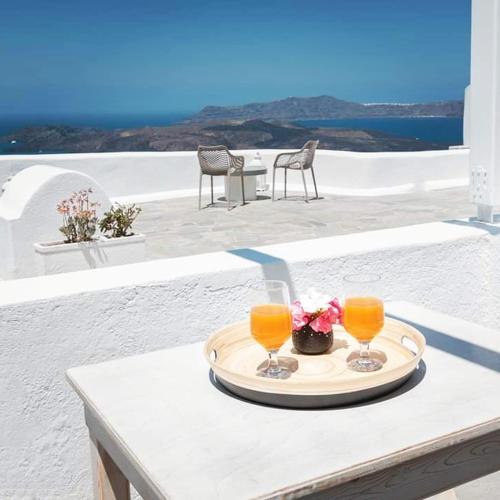 Villa Thiranthemis Santorini Greece