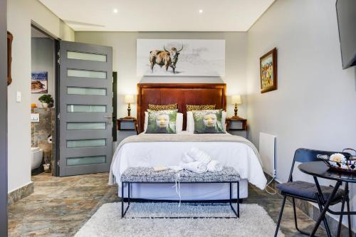 Solar Powered Camps Bay Sea View Apartment
