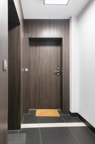 YourSecondFlat Grzybowska - image 8