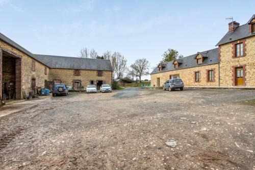 House with 3 bedrooms in Saint Marcouf with furnished garden - image 13