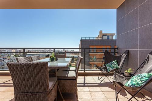View, Privilege Apartment Les Mouettes with Rooftop Pool, Village Marina - Olhao in Olhao
