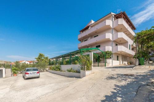 Apartments Ivana-Mira Okrug Gornji