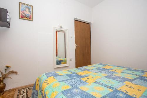Apartments Antonija 2870 - image 4