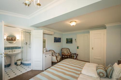 Hotel Belle Epoque - image 11